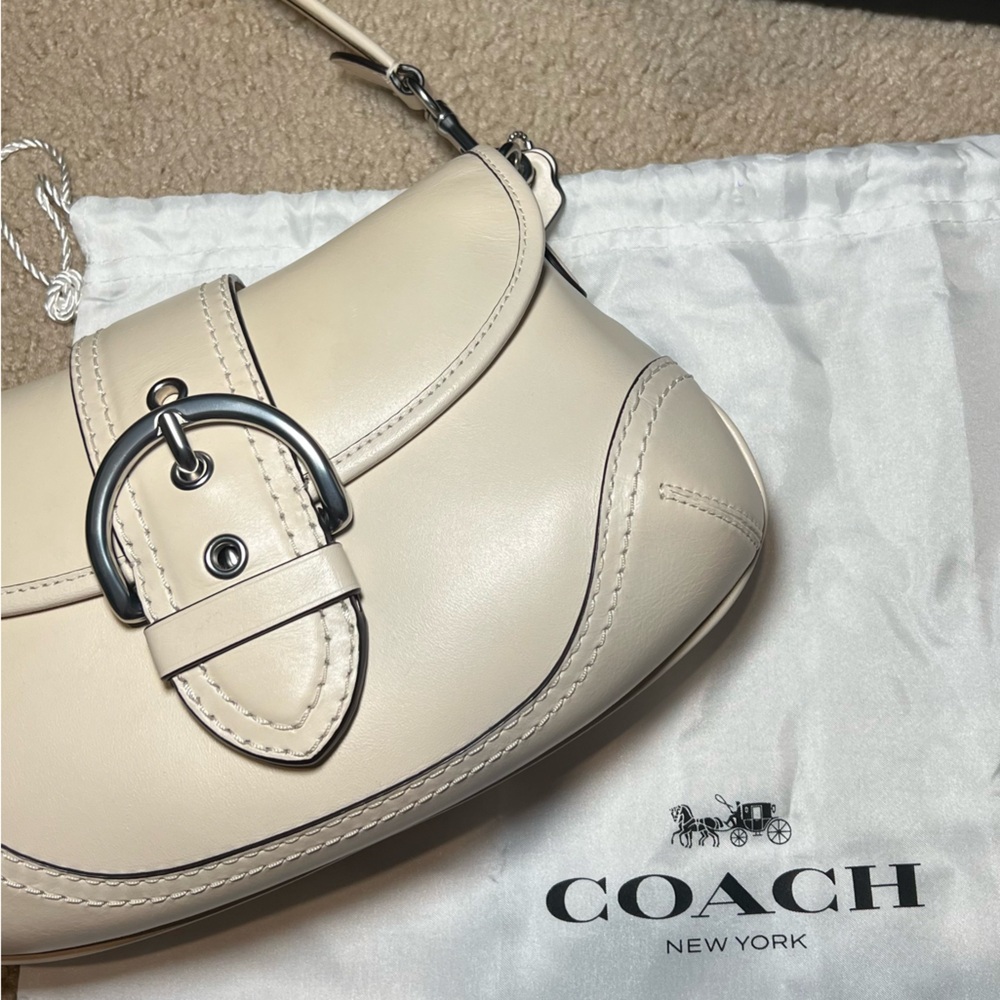 (Soho Flap AUTHENTIC) Coach White Leather Saddle Shoulder Bag - Picture 11 of 13